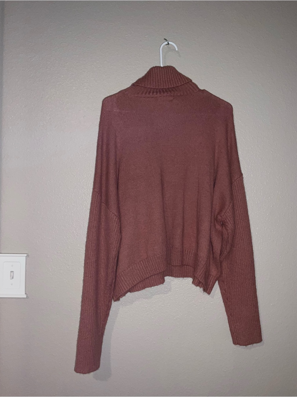GUESS Mauve Cable Knit Turtleneck Sweater - Picture 3 of 5